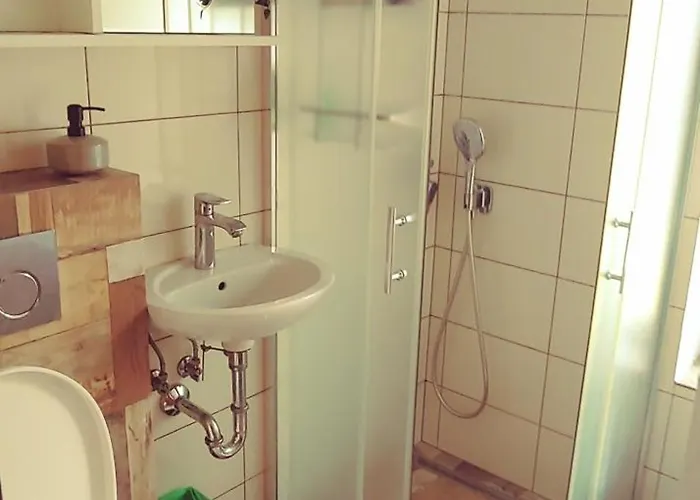 Dom Atelje בית נופש